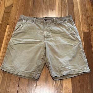 American Eagle Classic Distressed Shorts
